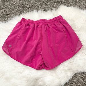 Lululemon Hotty Hot Low Rise Lined Short 4” in Pink